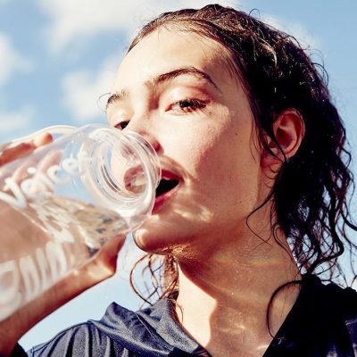 Để giảm cân nên uống nhiều nước